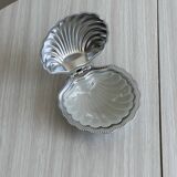 Shell butter dish