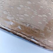 Bouteille en verre bullé, verrerie de Bendor.