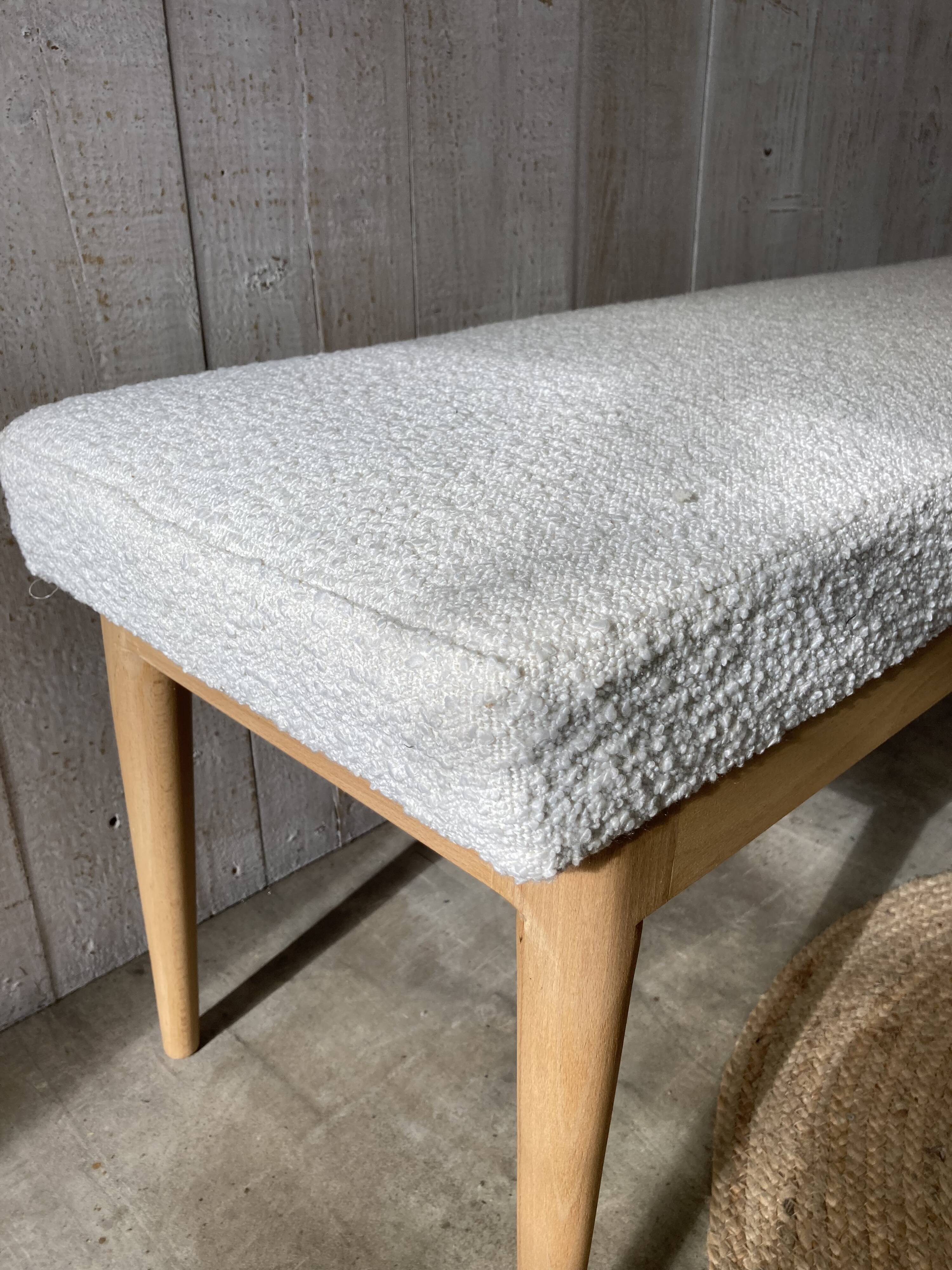 Scandinavian bench