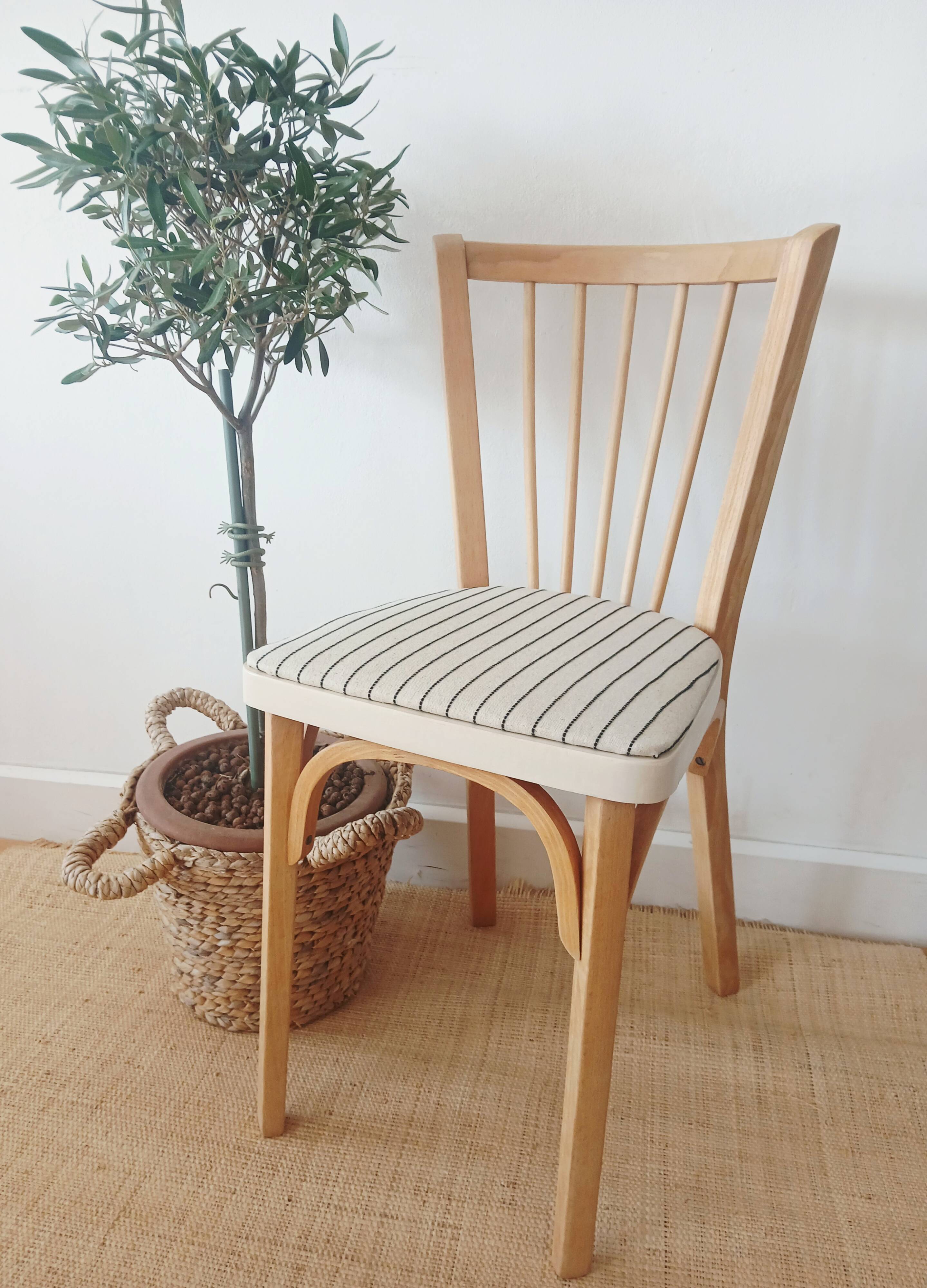 2 Baumann bistro chairs