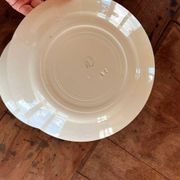 HBCM Montereau plates, Yvonne model, 22.5 cm (the duo)