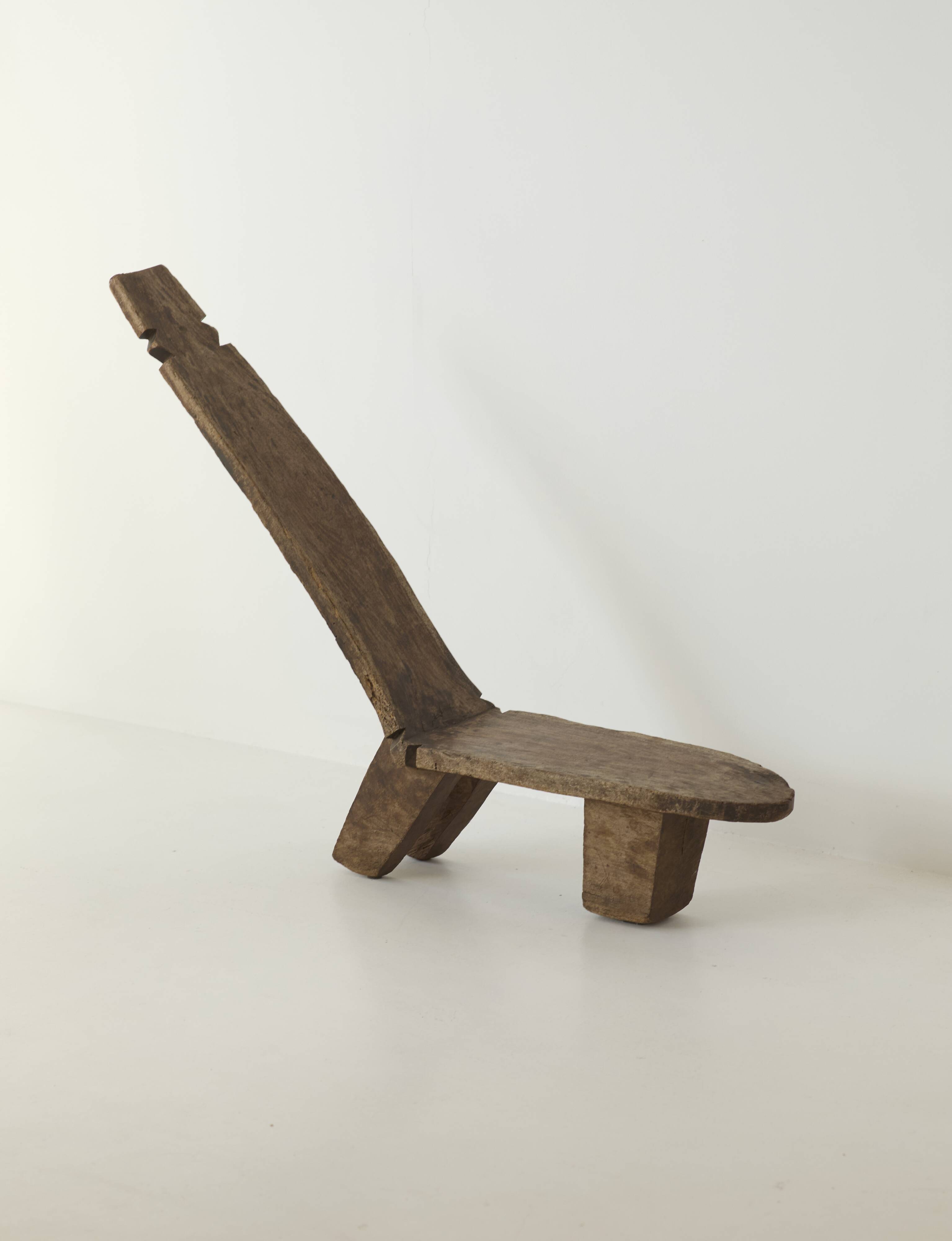 Chair / Armchair in monoxyl wood West Africa Lobi / Stargazer 1950