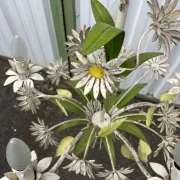 Large antique painted tin chandelier - Floral decoration with daisies and foliage.
