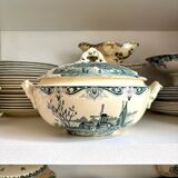 Grande soupière Salins en terre de fer, service "Delft"