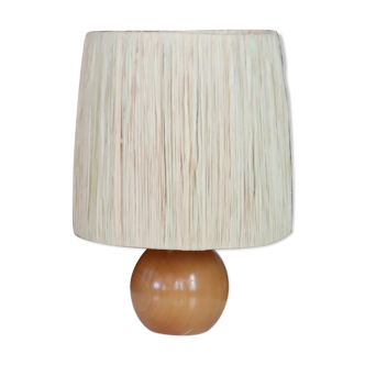 Lampe en bois et abat jour en raphia, années 70