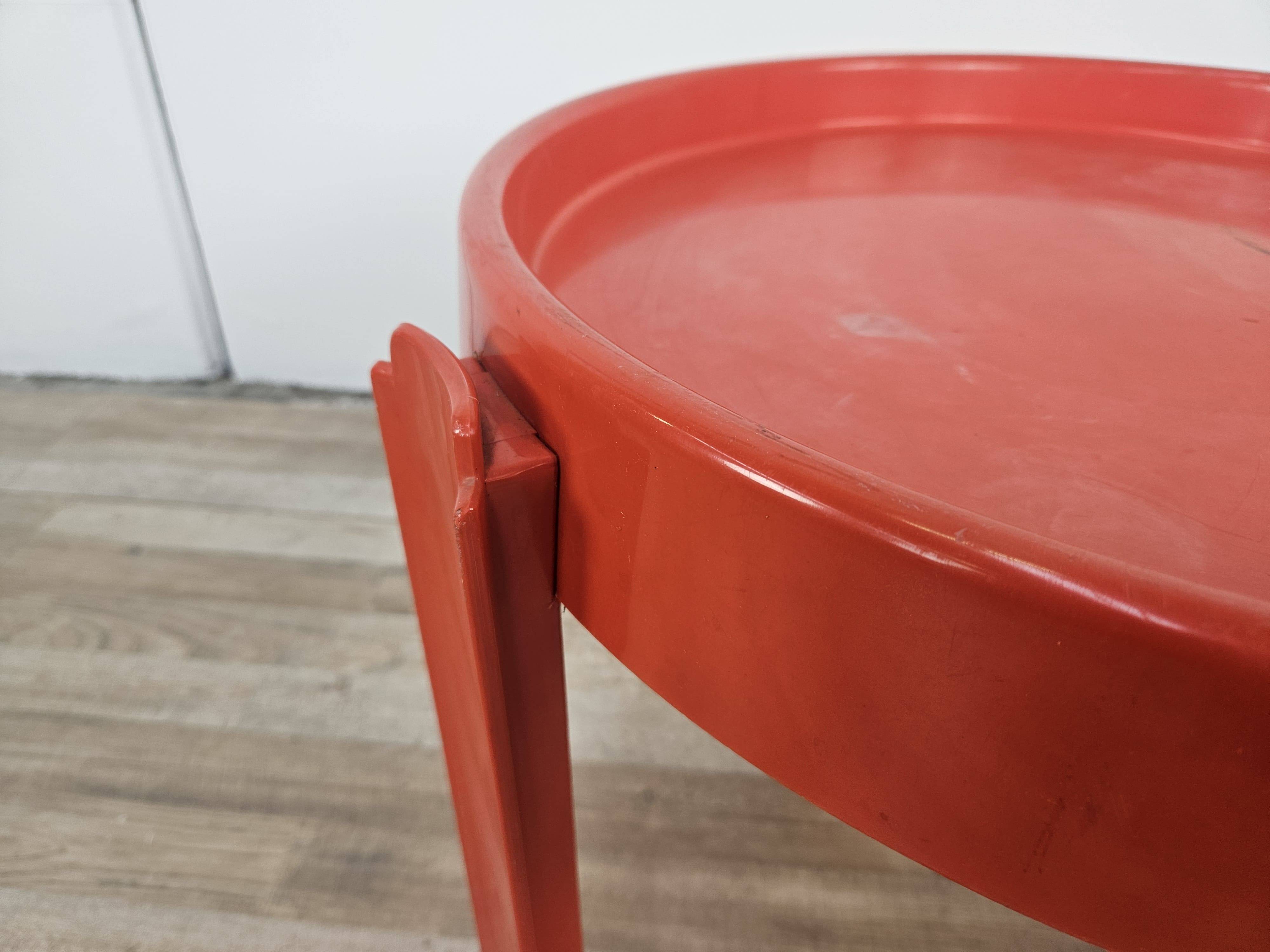 Vintage Space Age Plastic Coffee Table by Dal Vera 1970s