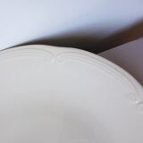 4 vintage porcelain flat plates