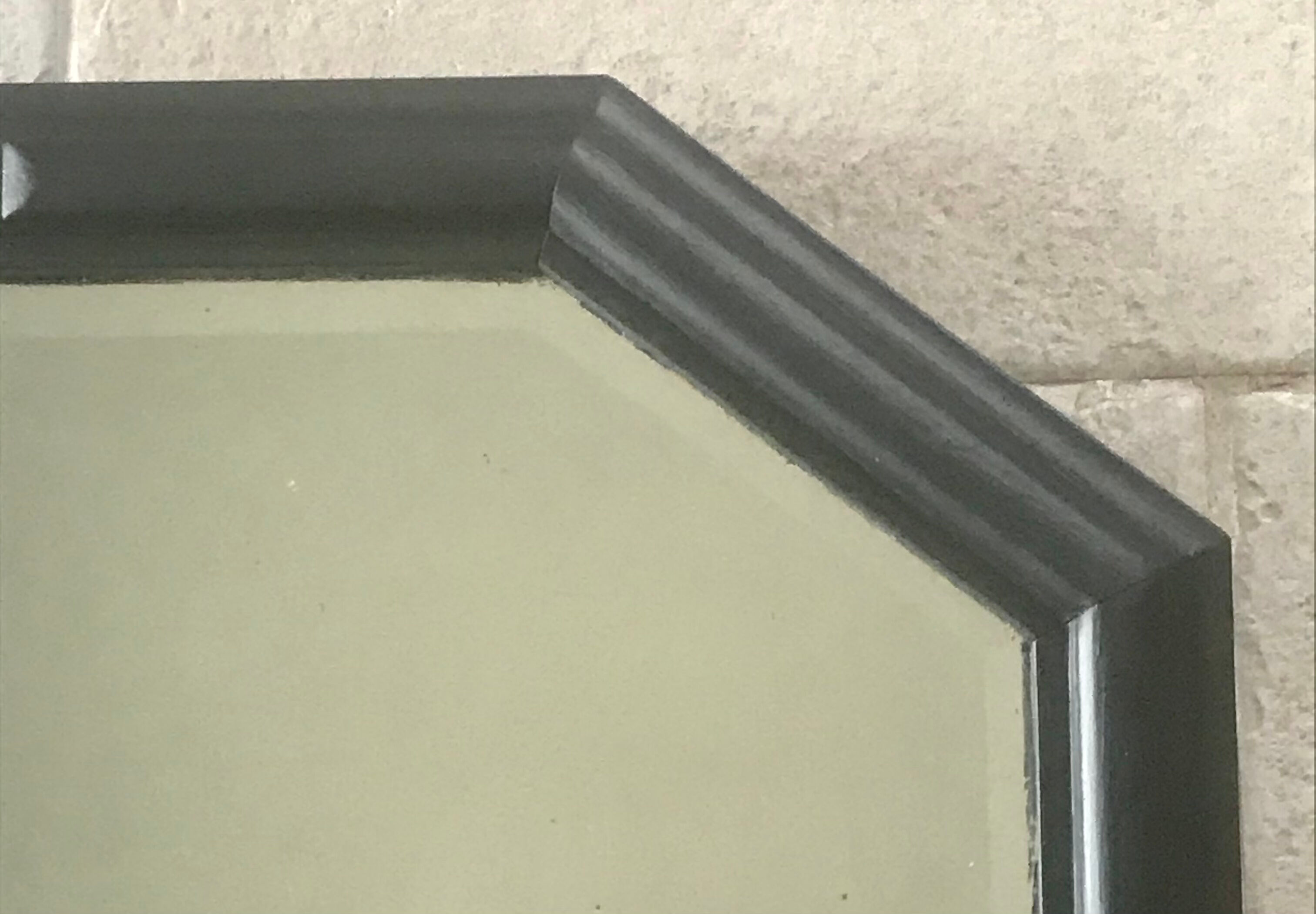 Bevelled mirror 80x68cm