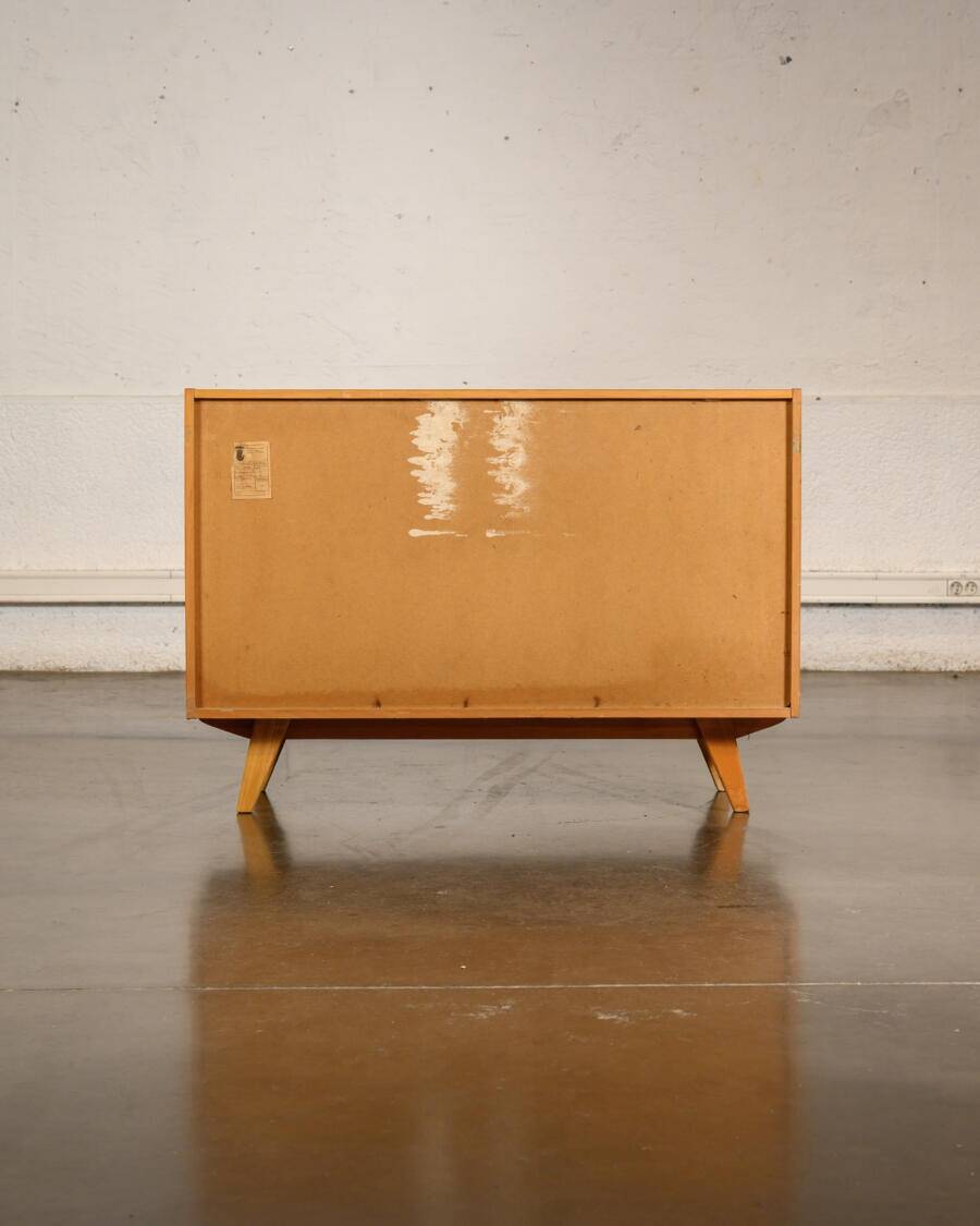 Buffet Jiri Jiroutek pink drawers