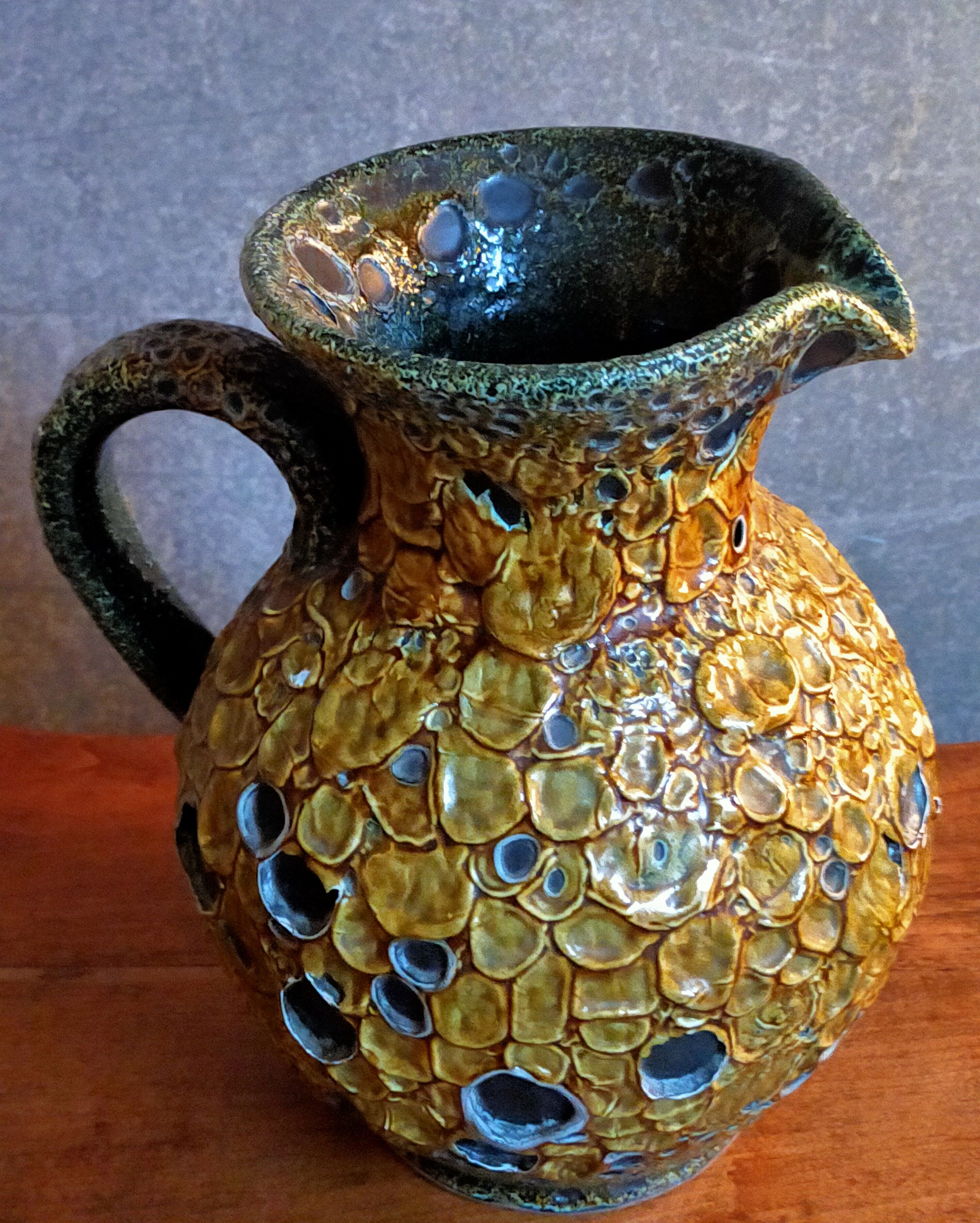 Vintage ceramic pitcher Fat Lava foams glaciers LE CYCLOPE, Annecy