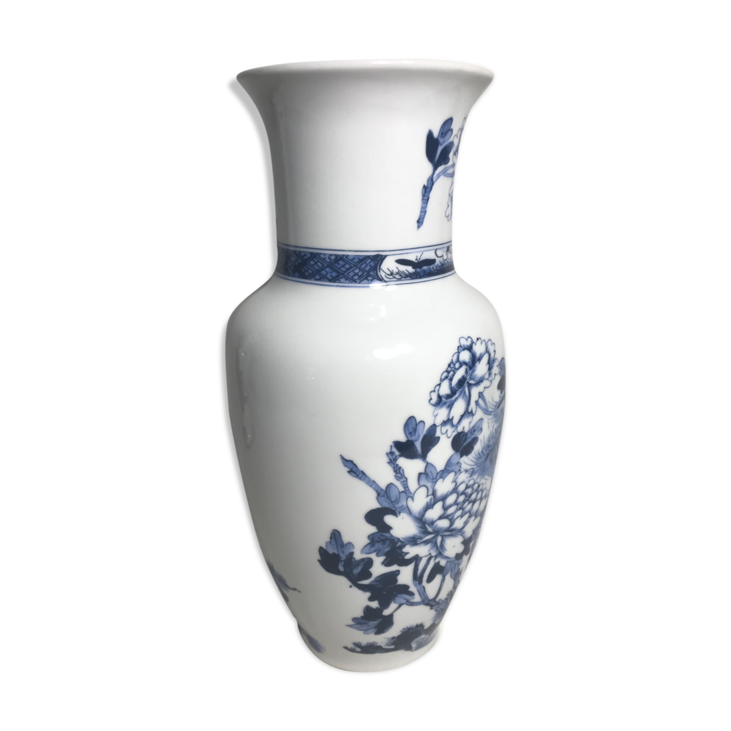 Old porcelain white & drawing birds blue decoration vintage avon vase