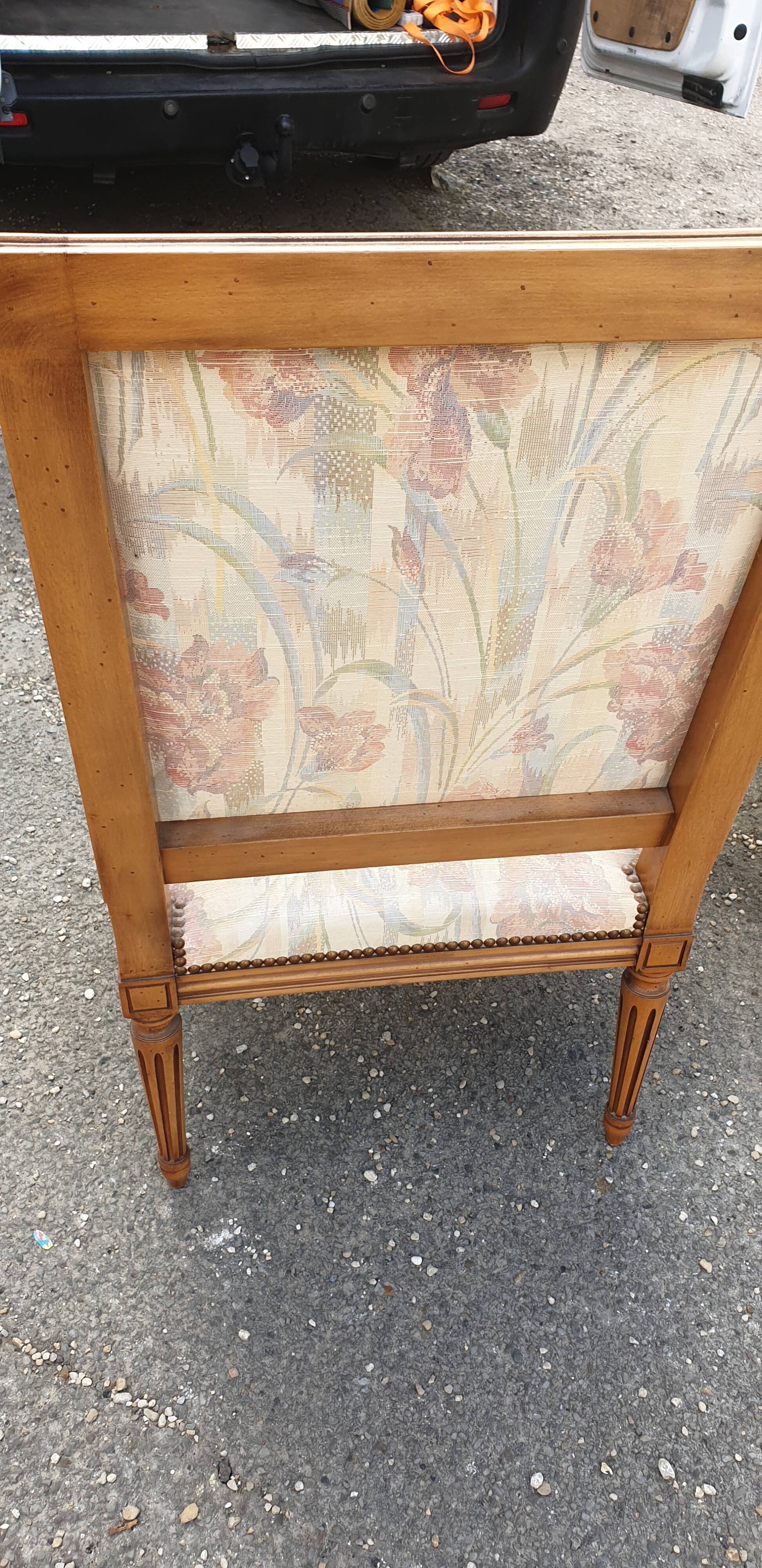 Pair of shepherds louis XVI