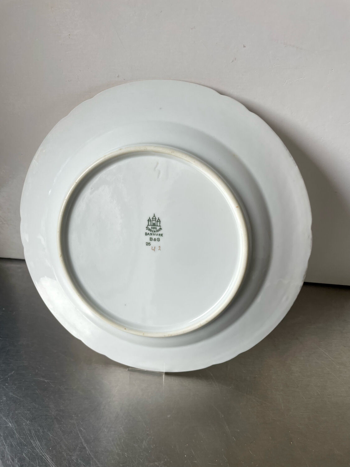 Dinner dish by Bing & Grøndahl for Royal Copenhagen
