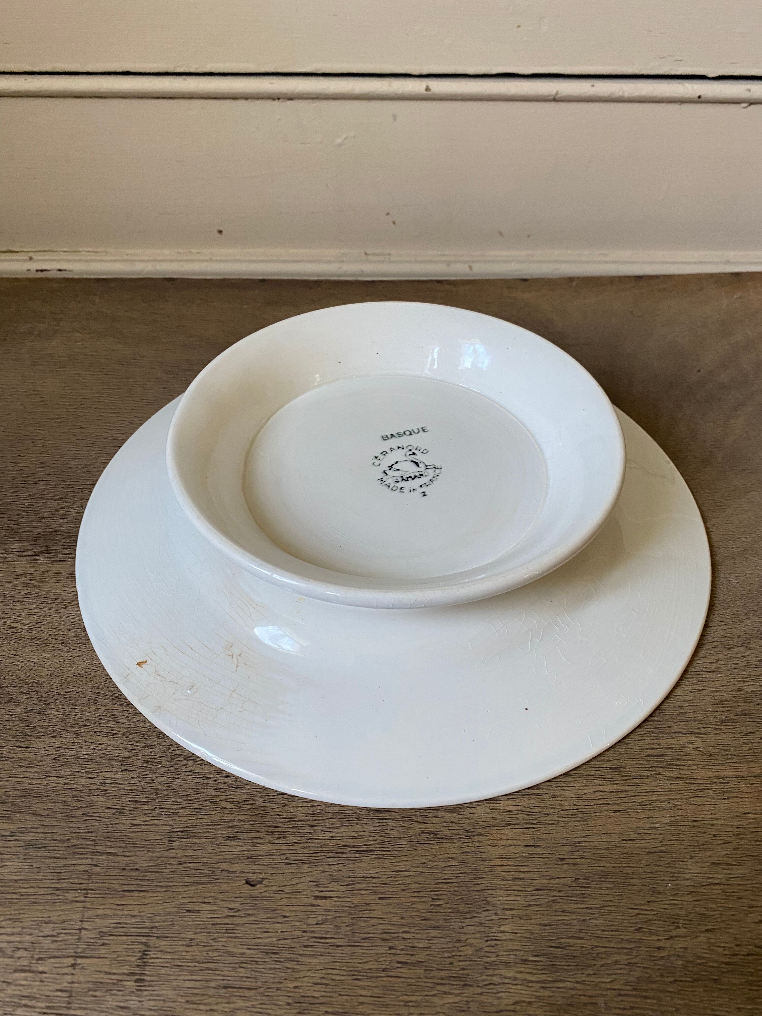 Ceranord Saint Amand Basque model standing dish