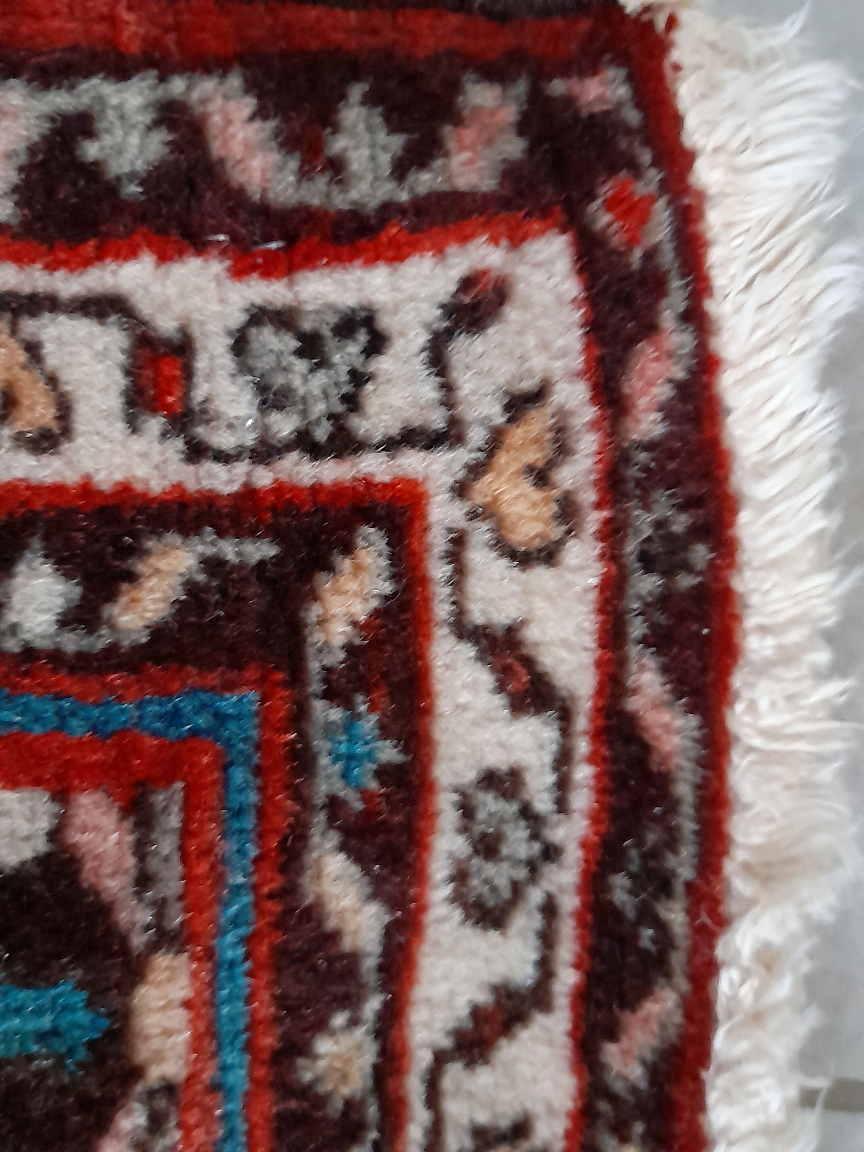 Oriental carpet 62x93 cm