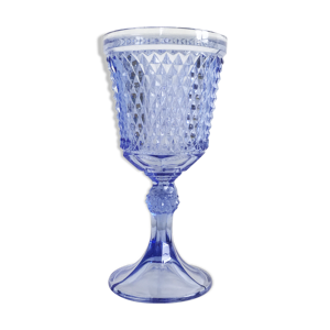 verre sur pied en verre