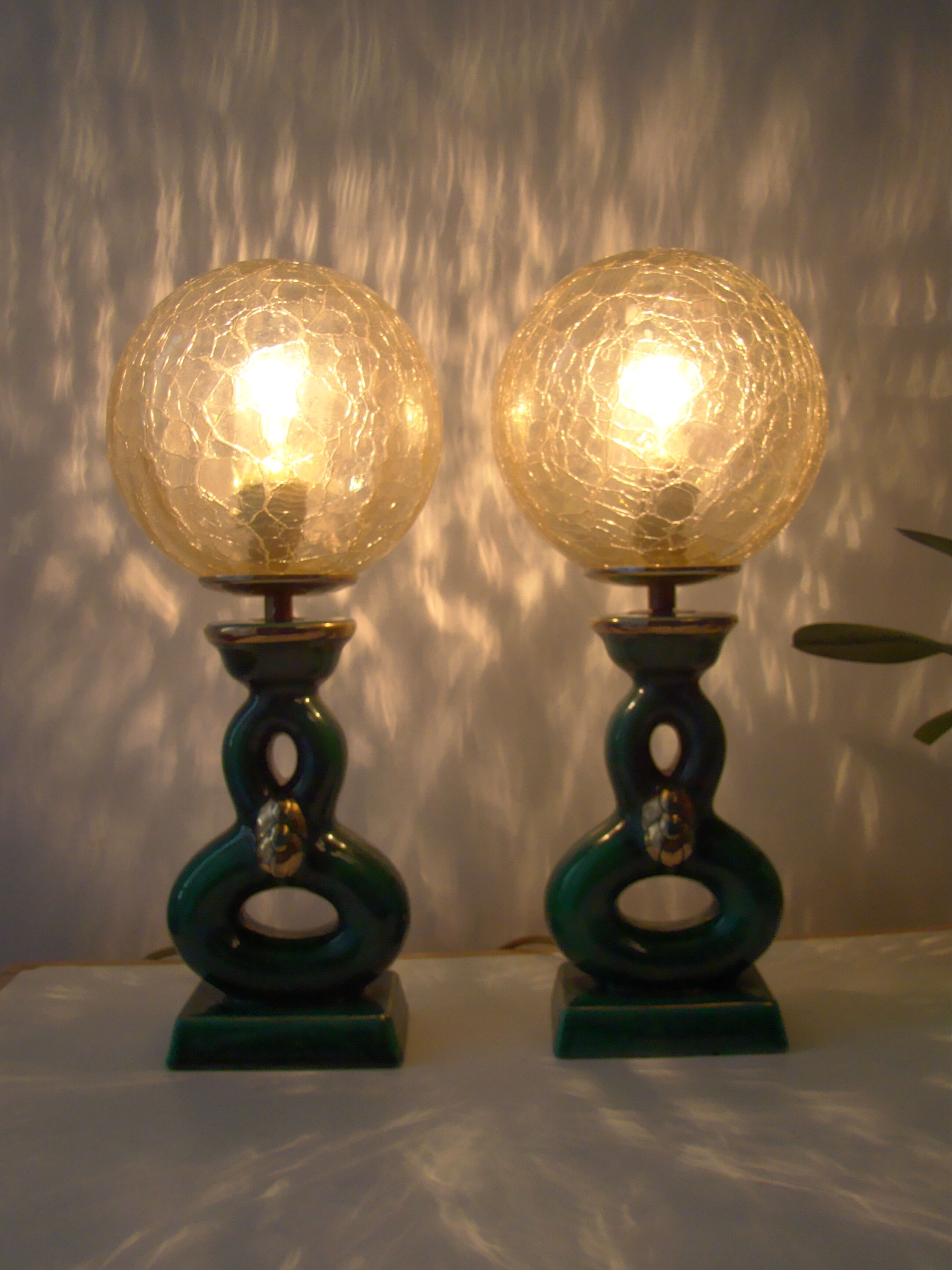 Pair of vintage lamps in bordeaux art ceramic