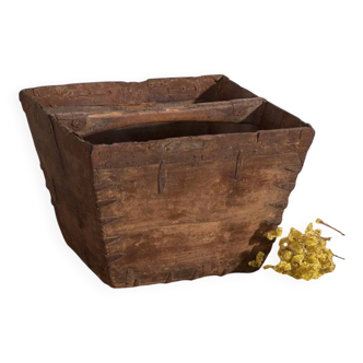 Ancient oriental basket (c.1900) #2