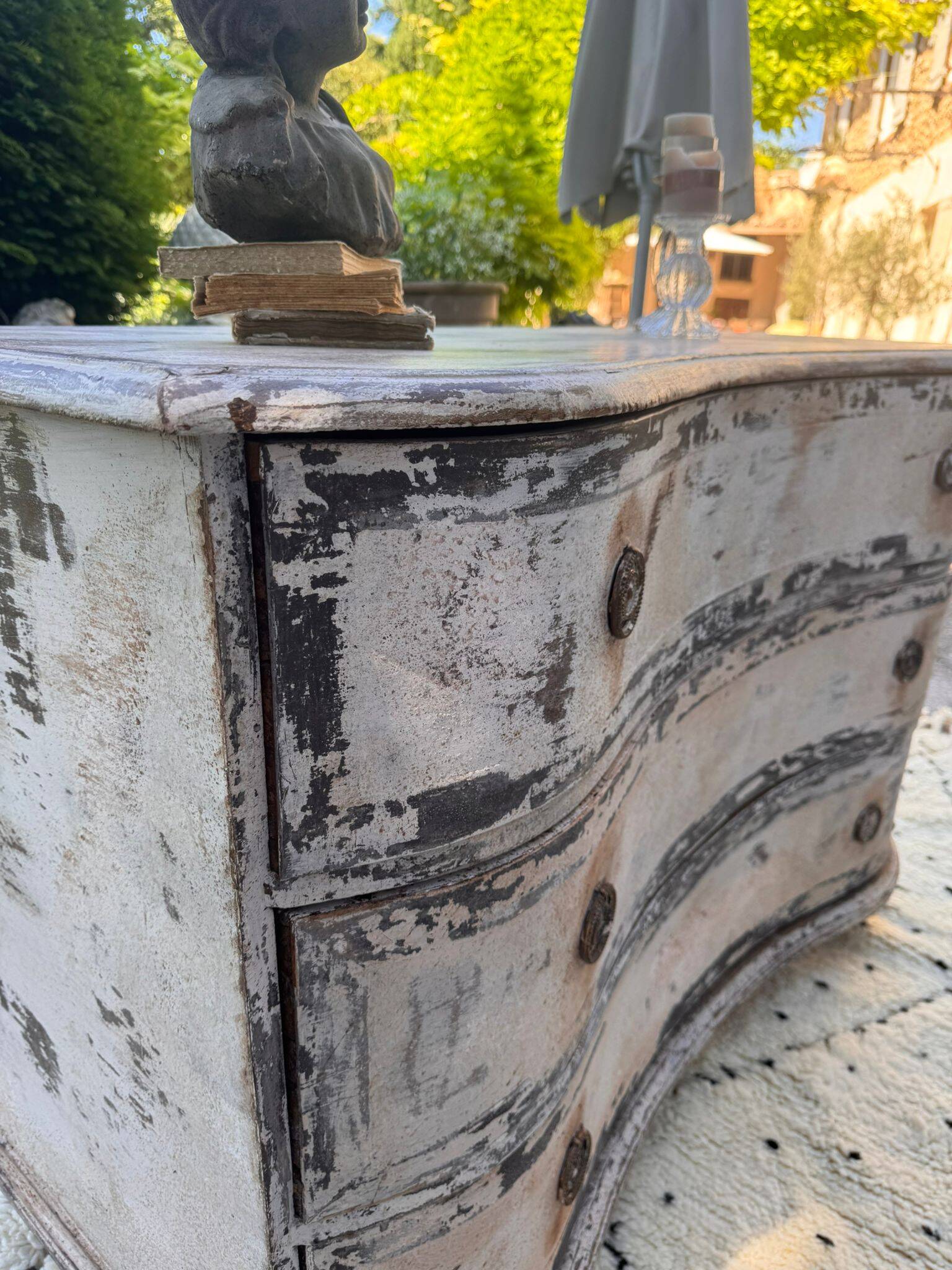 Painted commode from the 18th century