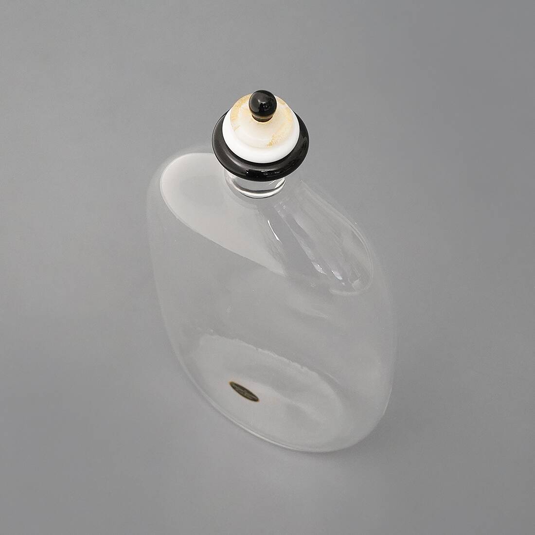 Murano glass bottle with stopper by Giovanni Cenedese, 1970s