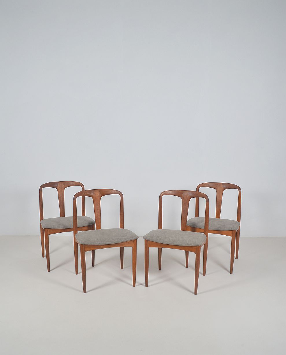 4 Danish chairs designed by Johannes Andersen, 1960s