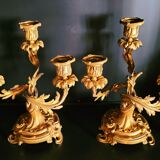Paire de bougeoirs chandeliers flambeaux anciens en bronze doré époque XIXe
