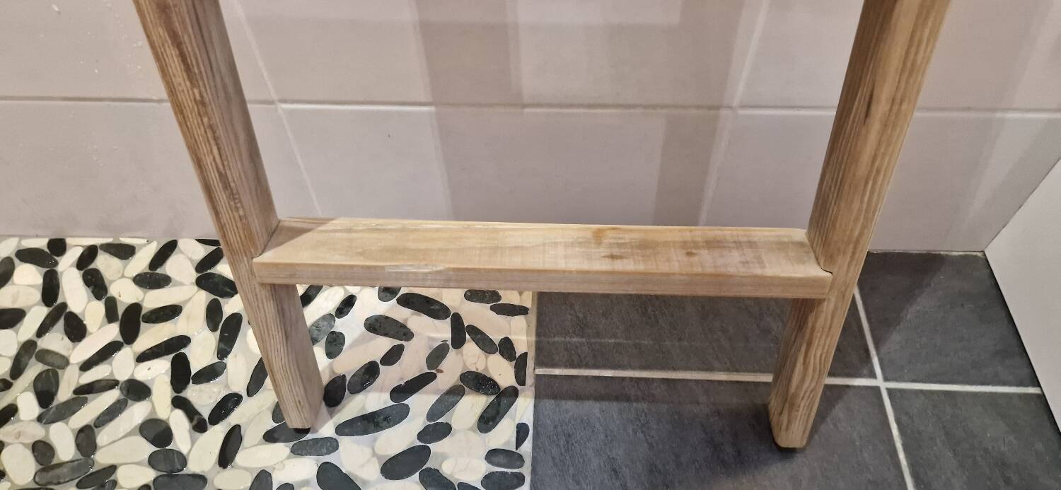 Vintage pine towel rack shelf ladder