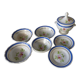 Porcelain tableware set