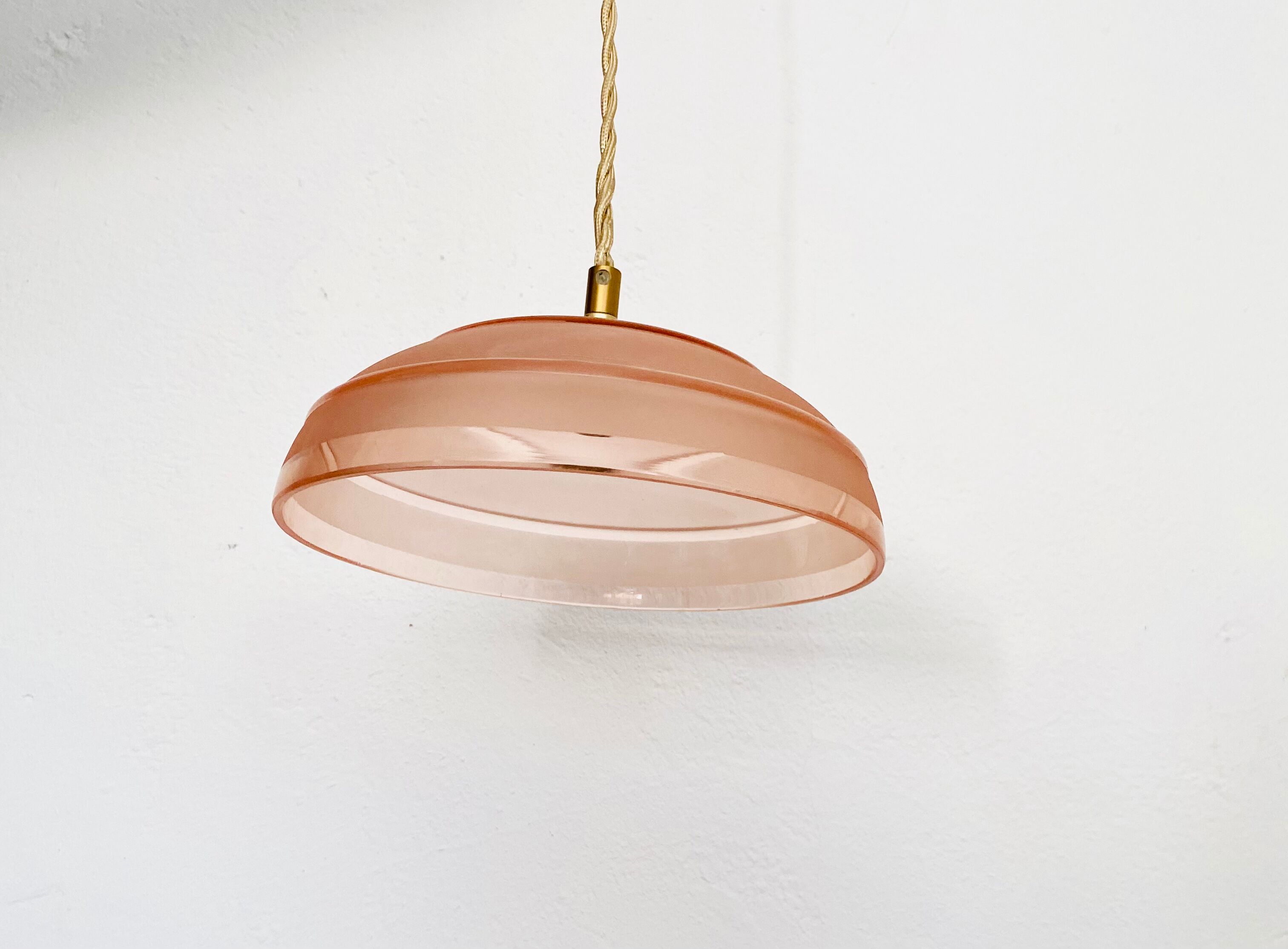 Pink glass suspension, fabric cable, ceramic rosette