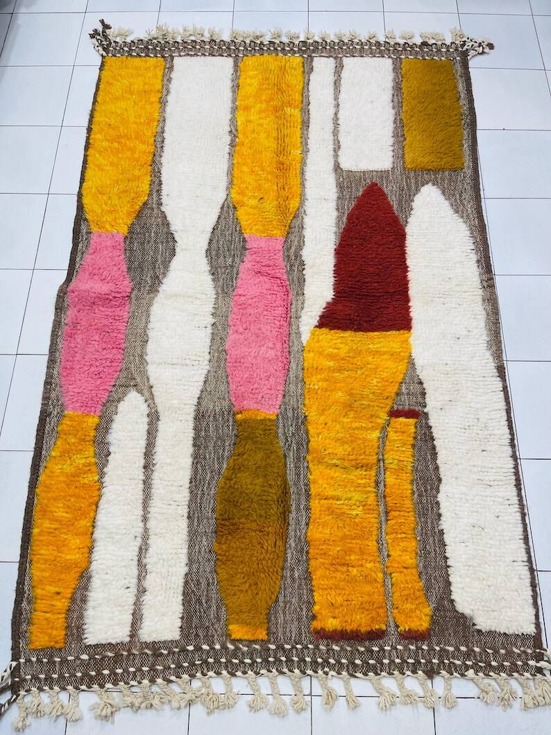 Unique handmade artisan rug 250cm x 150cm