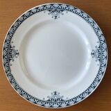 6 assiettes à dessert anciennes en faïence de Saint-Amand (Nord)