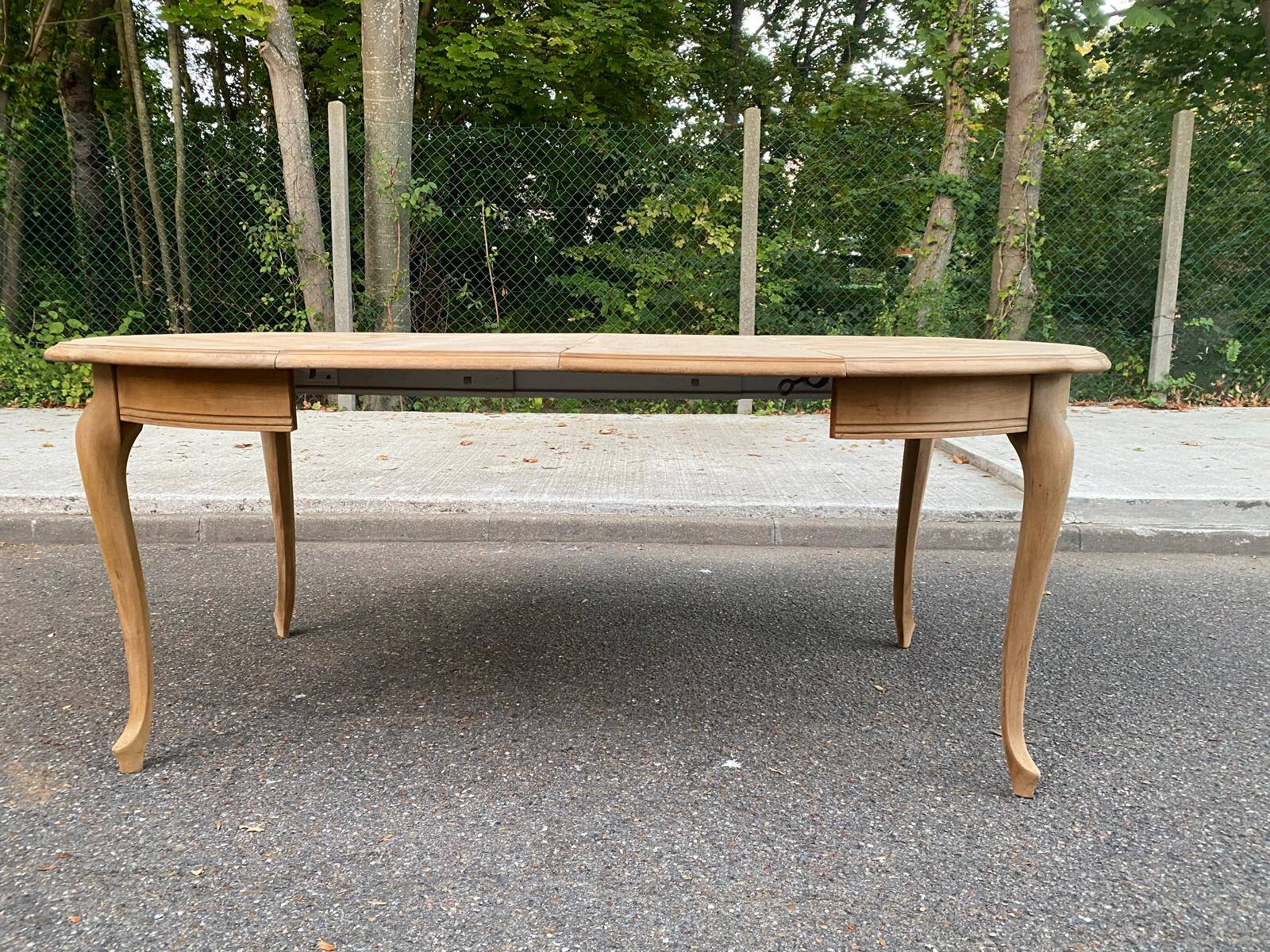 Round extendable dining table Louis XV stripped in solid cherry wood 1960