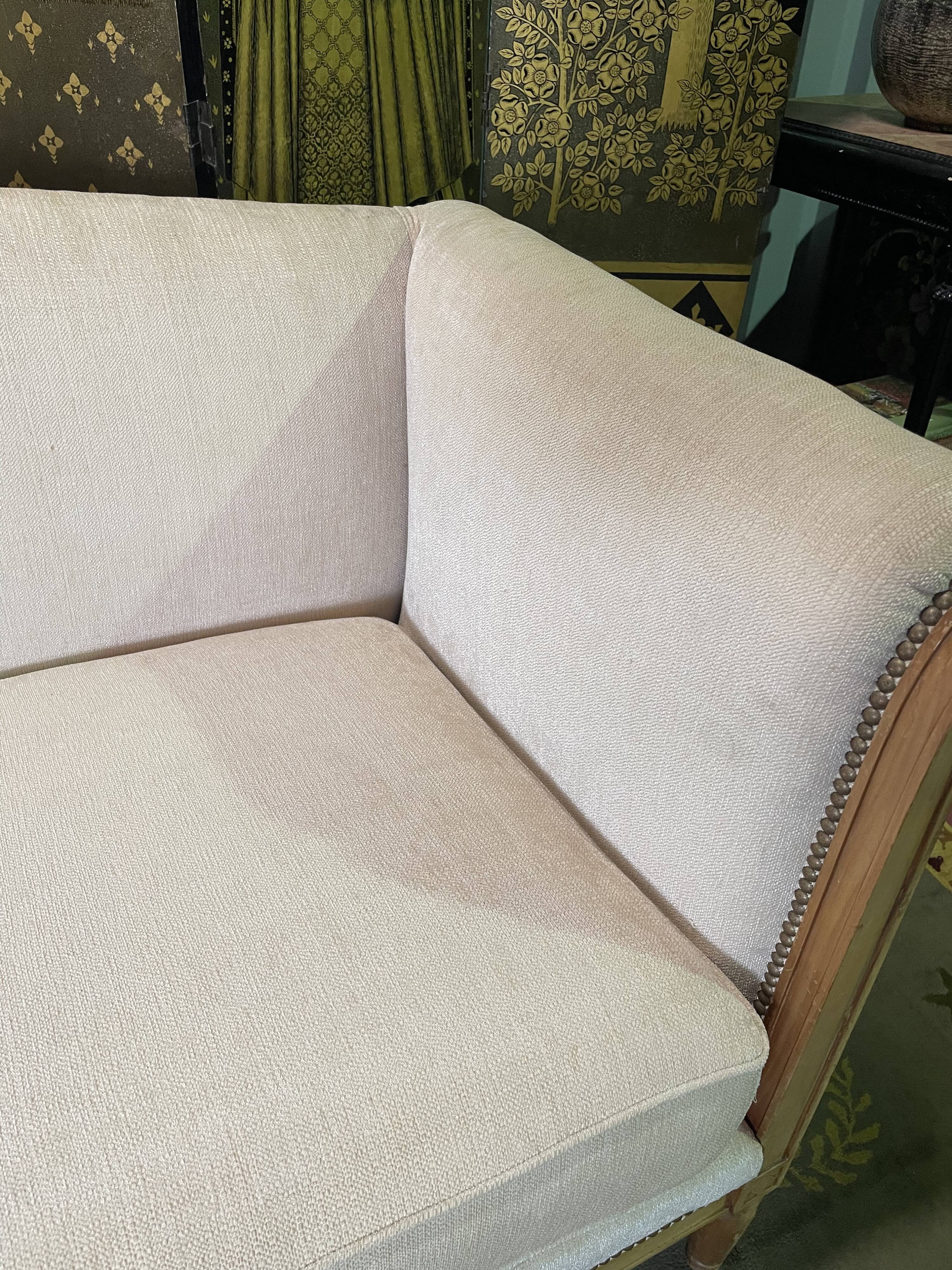 Sofa Louis XVI style