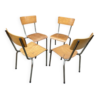 4 chaises d'école Vintage