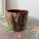 English vase circa early 20th century