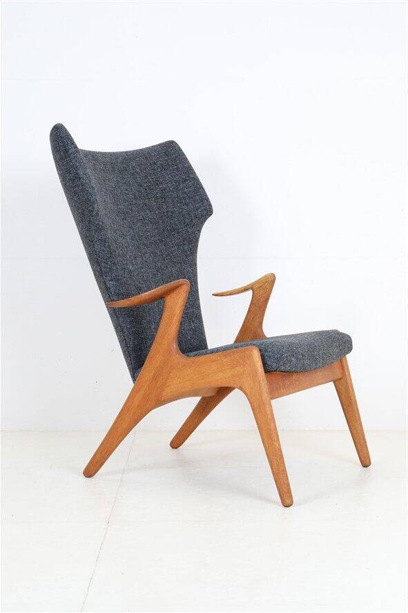 Fully restored Kurt Østervig / Rolschau Møbler “Wing Chair” armchair, mid-century Danish modern design, 1950s/1960s