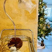 Metal and wood gooseneck table lamp