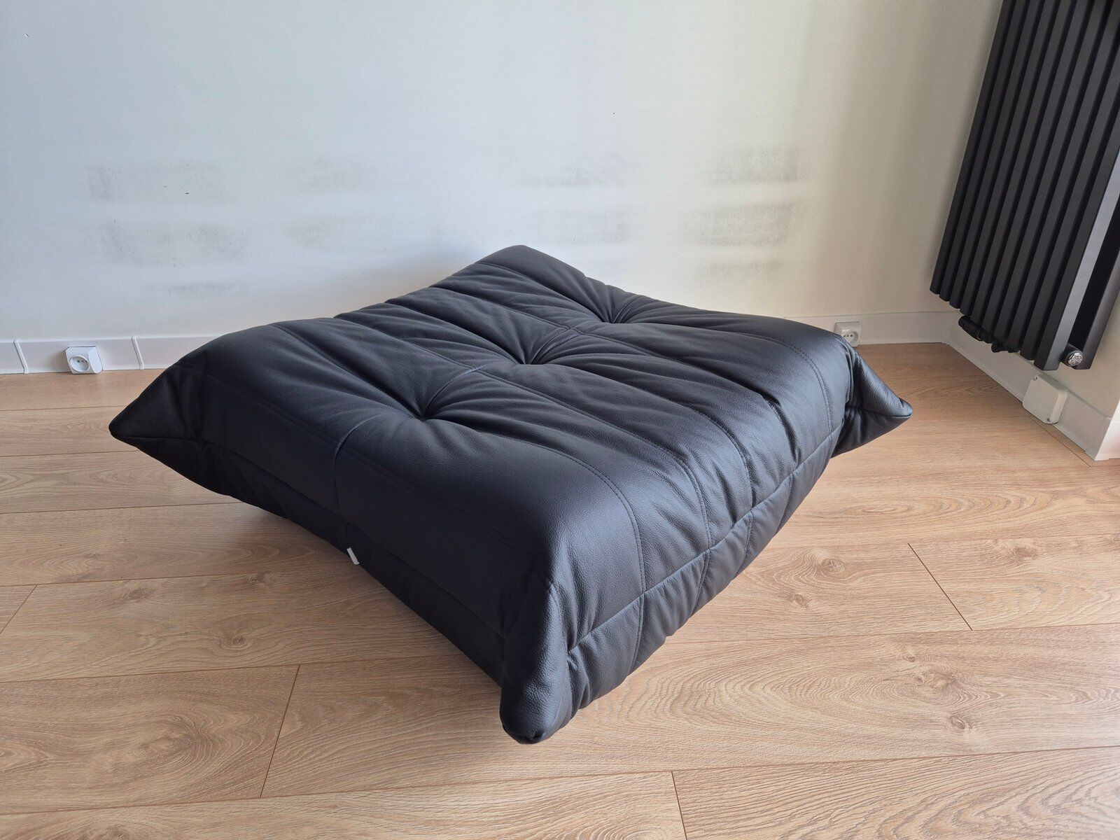 Togo sofa with pouf in black leather by Michel Ducaroy for Ligne Roset, set of 2