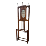 Wall-mounted coat rack