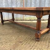 Farmhouse table with cat bar in solid oak with 1 drawer
