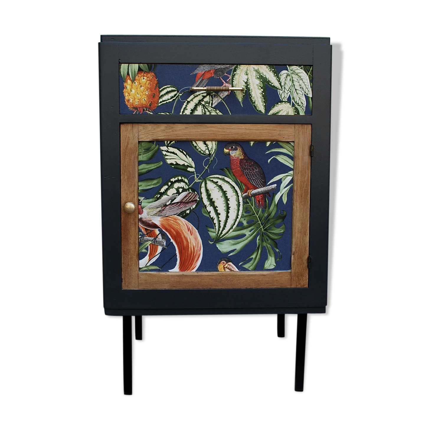 Buffet Mado renovated blue night