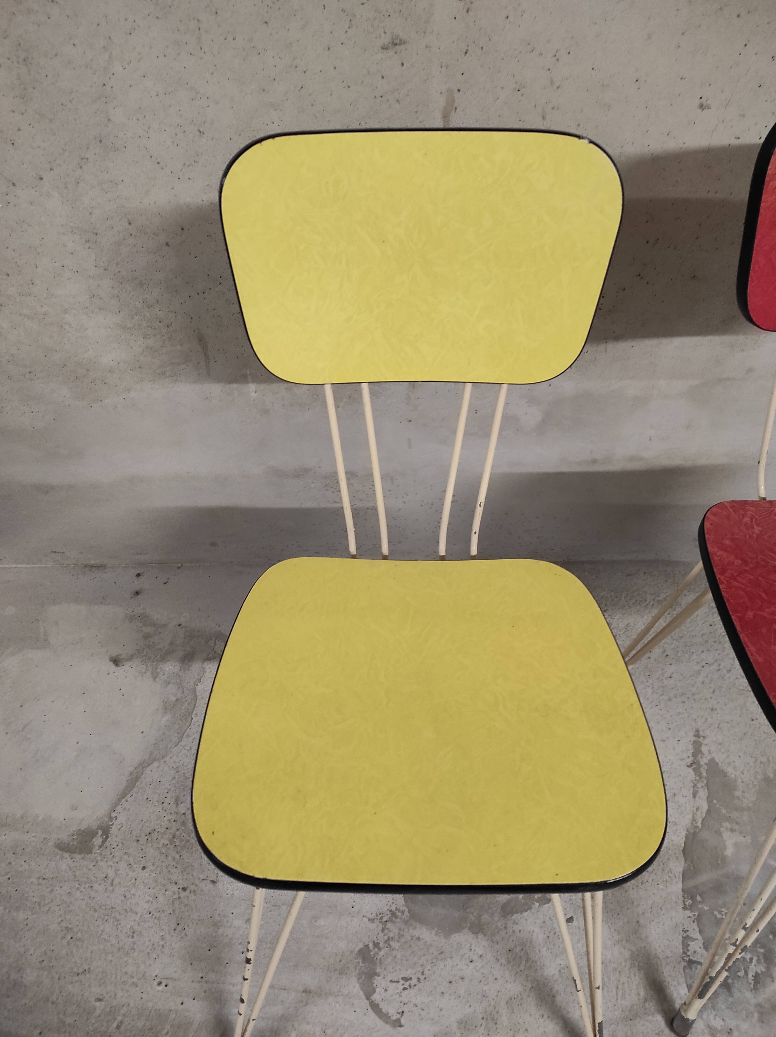 Chairs in formica feet Eiffel