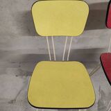 Chaises en formica pieds eiffel