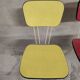 Chaises en formica pieds eiffel