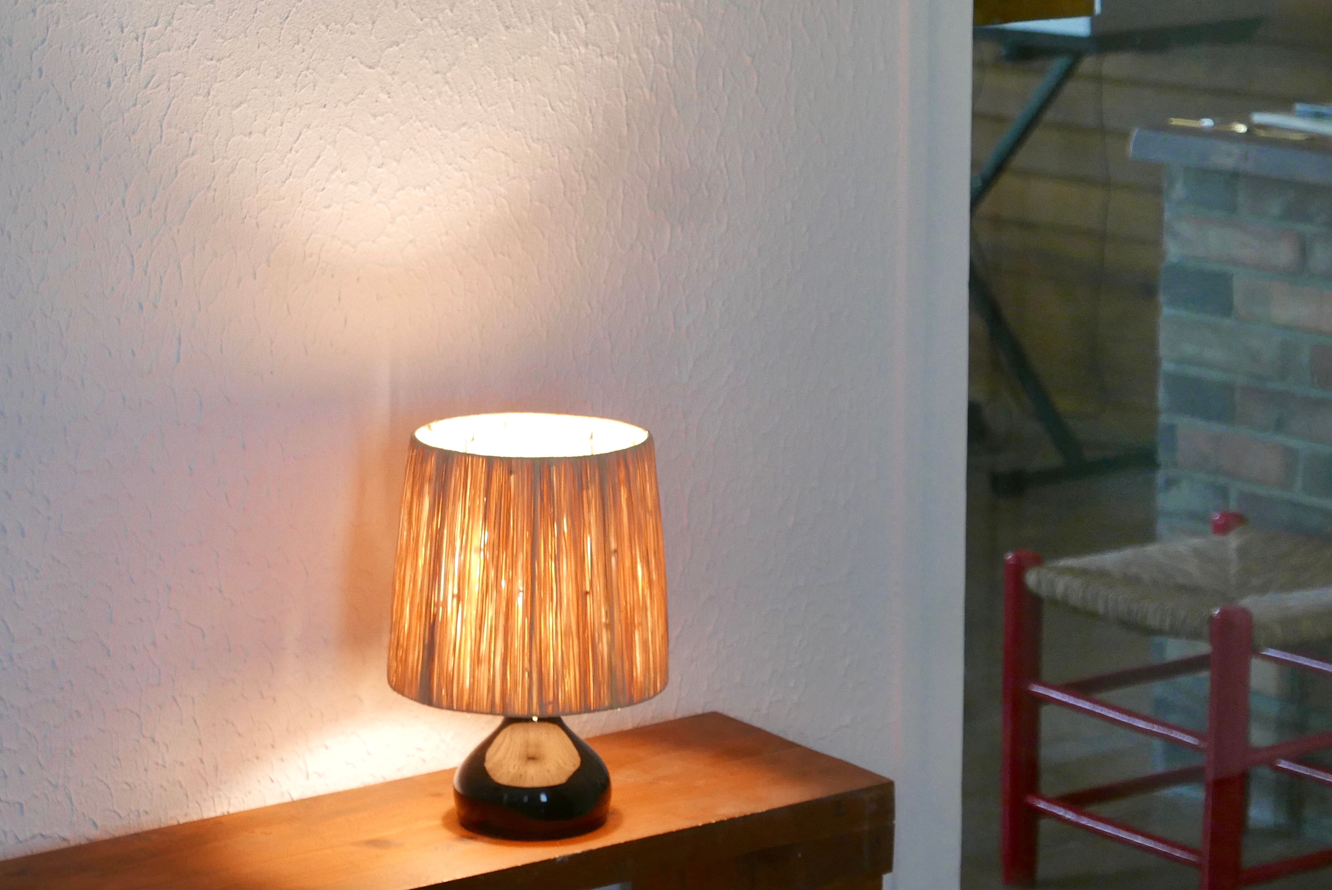 Black ceramic lamp, raffia lampshade, 70s
