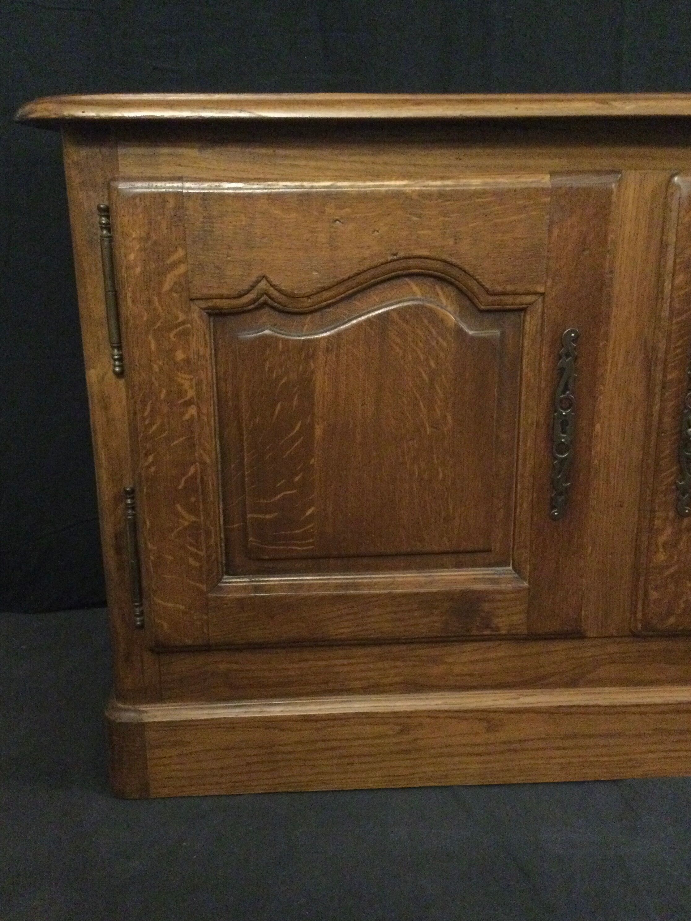 Buffet bas deux portes meuble tv