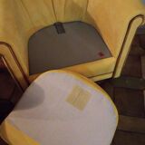 Paire de fauteuils jaune