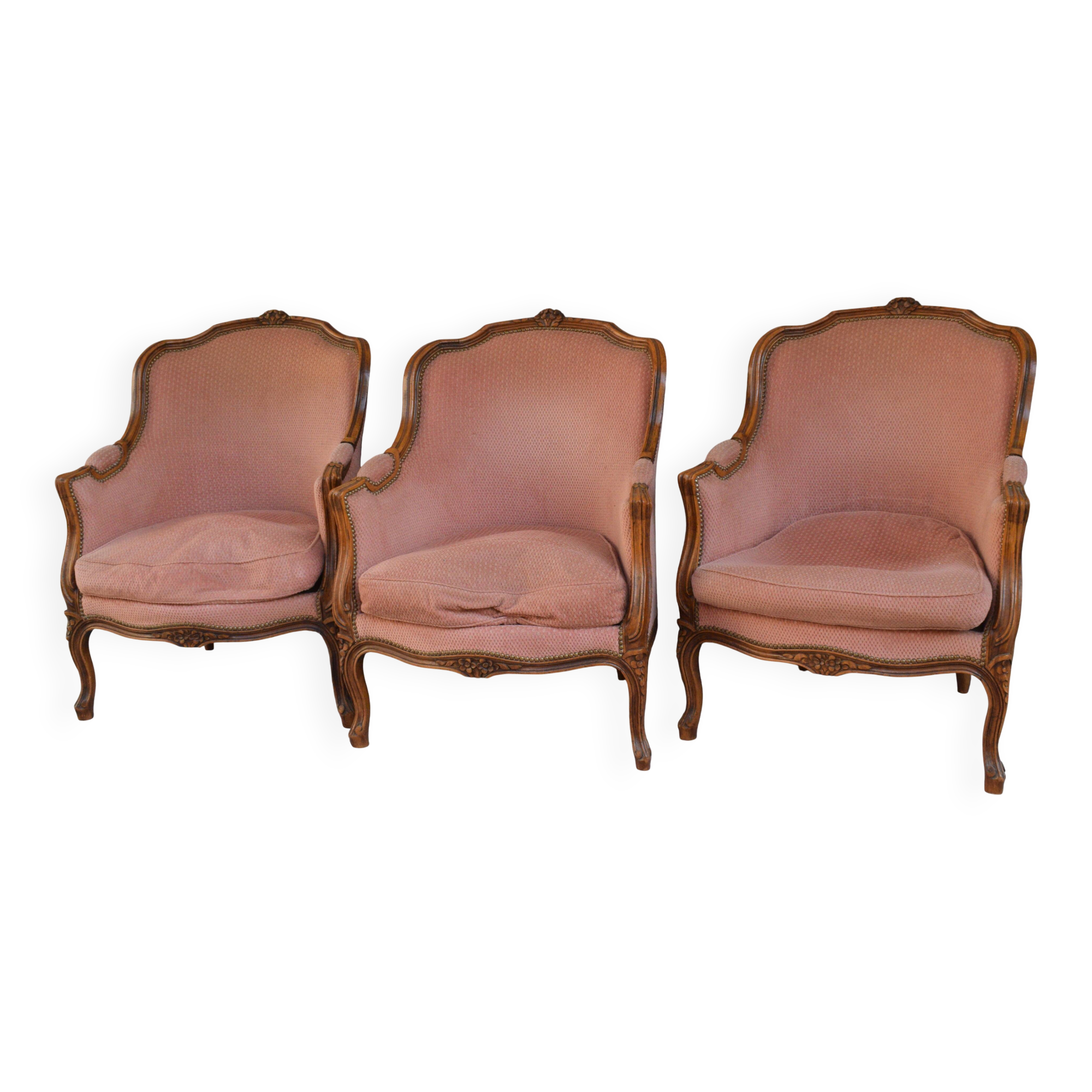 Ensemble de 3 larges bergères de style Louis XV en bois naturel