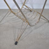 Smooth floor lamp magazine holder