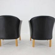 Pair of 1970s Mogens Hansen MH80 "Queen Chairs" in Black Leather and Oak